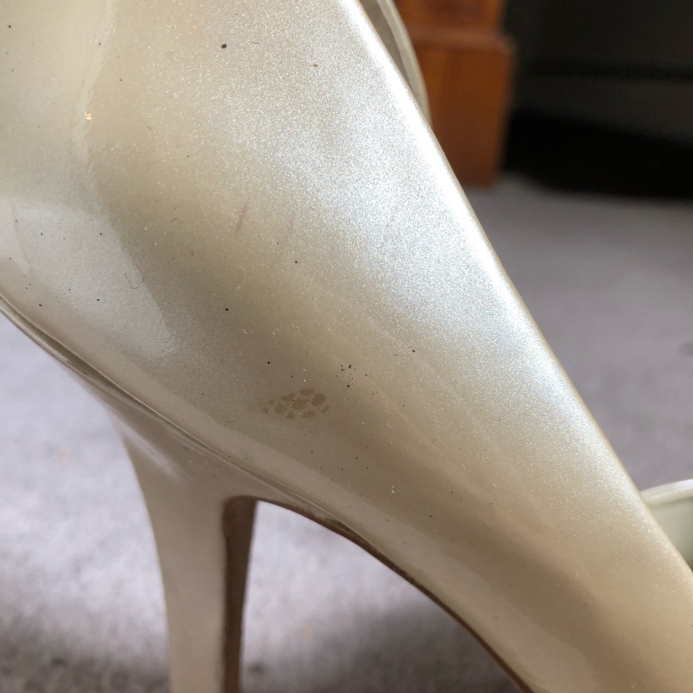 Heels - Picture 5 of 6